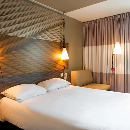Ξενοδοχείο Ibis Paris La Defense 3*