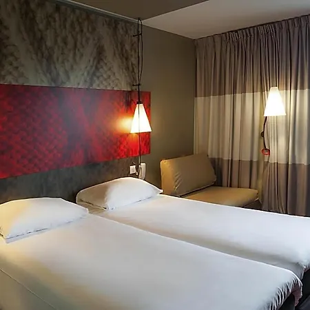 Ibis Paris La Defense Courbevoie