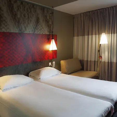 Ibis Paris La Defense Courbevoie