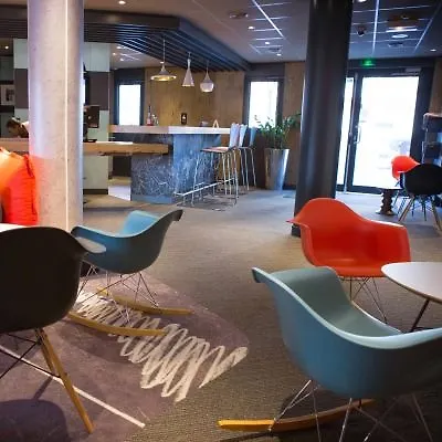 Ibis Paris La Defense