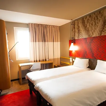 Ξενοδοχείο Ibis Paris La Defense Κουρμπεβουά