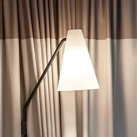 Hotel Ibis Paris La Defense 3*