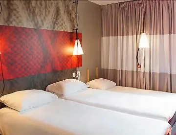 Ibis Paris La Defense Ξενοδοχείο 3*