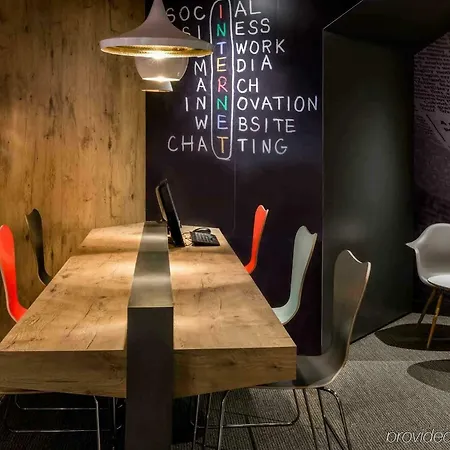 Ibis Paris La Defense Courbevoie