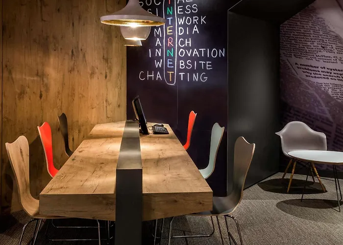 Ibis Paris La Defense מלון קורבוו