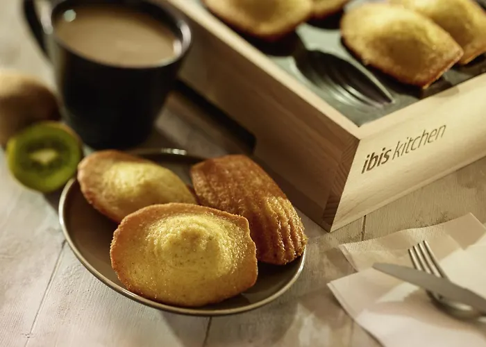 מלון Ibis Paris La Defense 3*