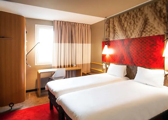 Ibis Paris La Defense מלון קורבוו