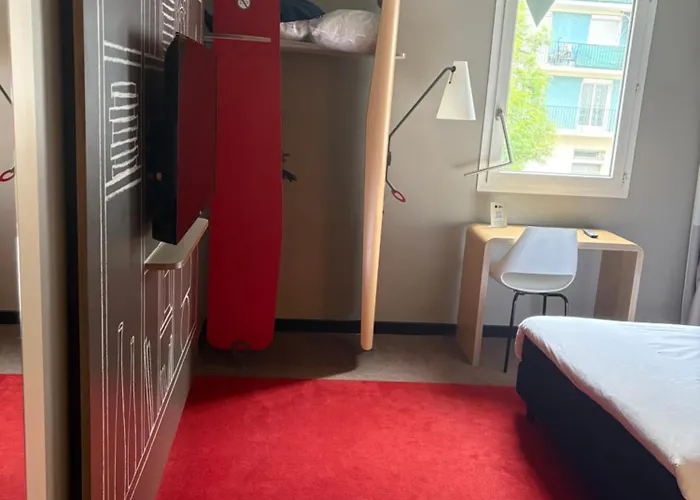 Ibis Paris La Defense מלון קורבוו