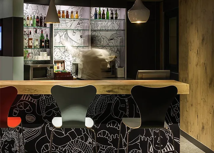 מלון Ibis Paris La Defense