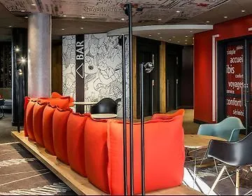 מלון Ibis Paris La Defense