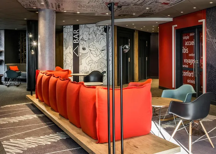 Ibis Paris La Defense מלון 3*